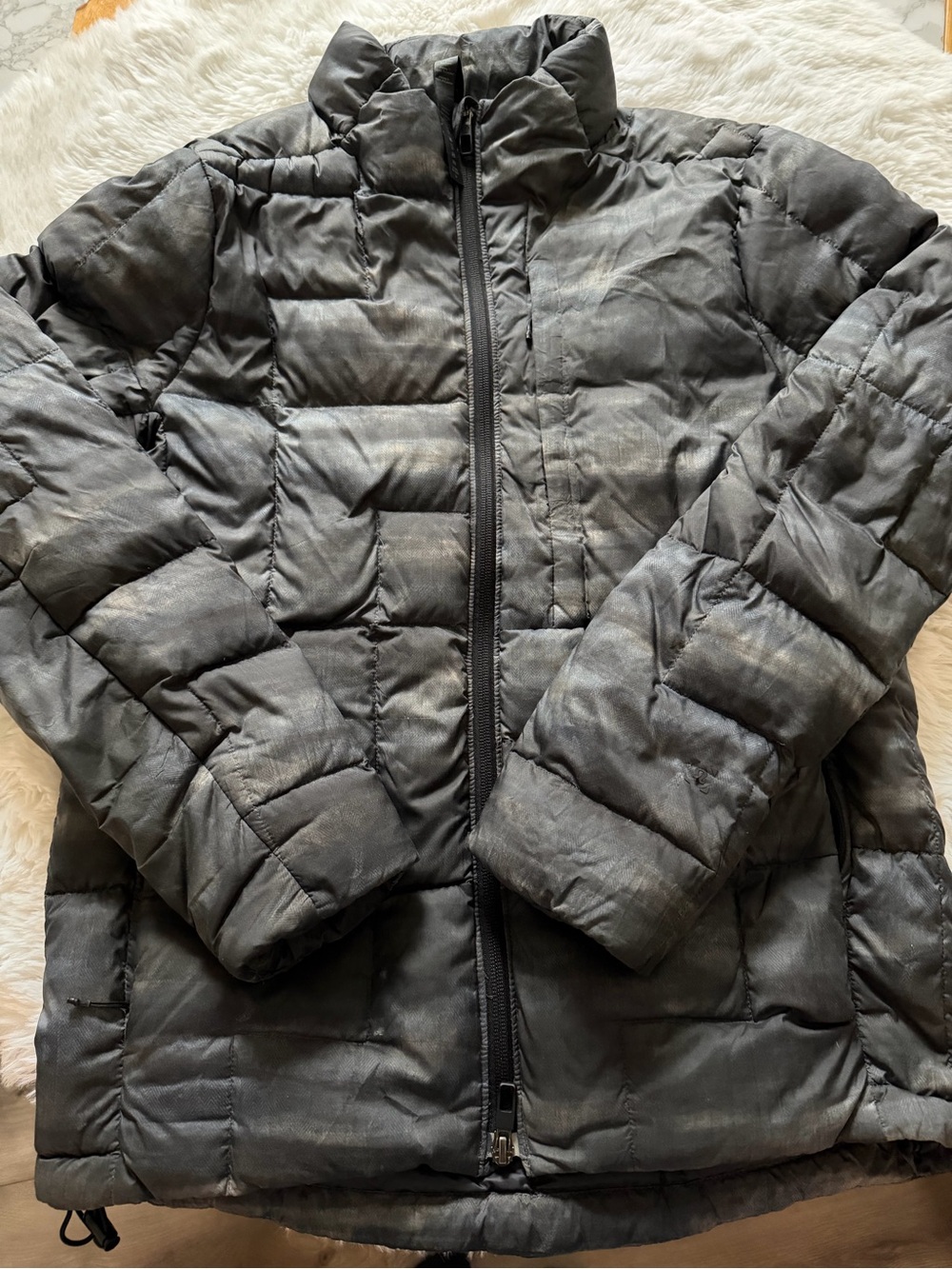 lululemon athletica Men's Black Quilted Puff Jacket size s